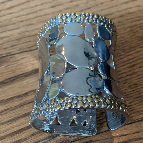 Stunning Silver Bracelet - Picture 1 of 1